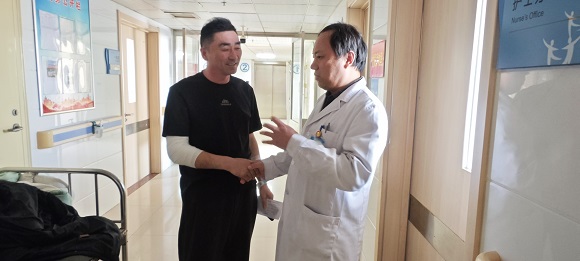 匠心逐骨  创新致远  青春砺技  医路创新——记河北省沧州市青县人民医院骨关节科副主任李海滨 
